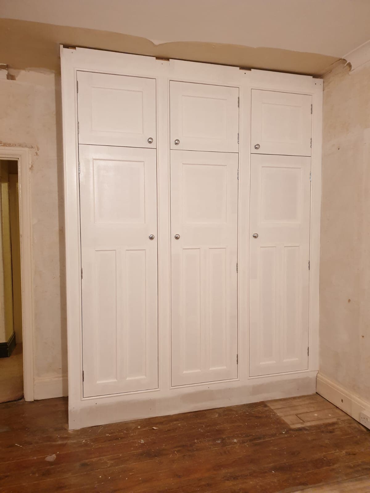 Garage and utility room storage organisation