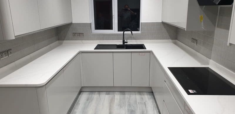 Kitchen Renovation project completed by Decor in Brentwood, example 2