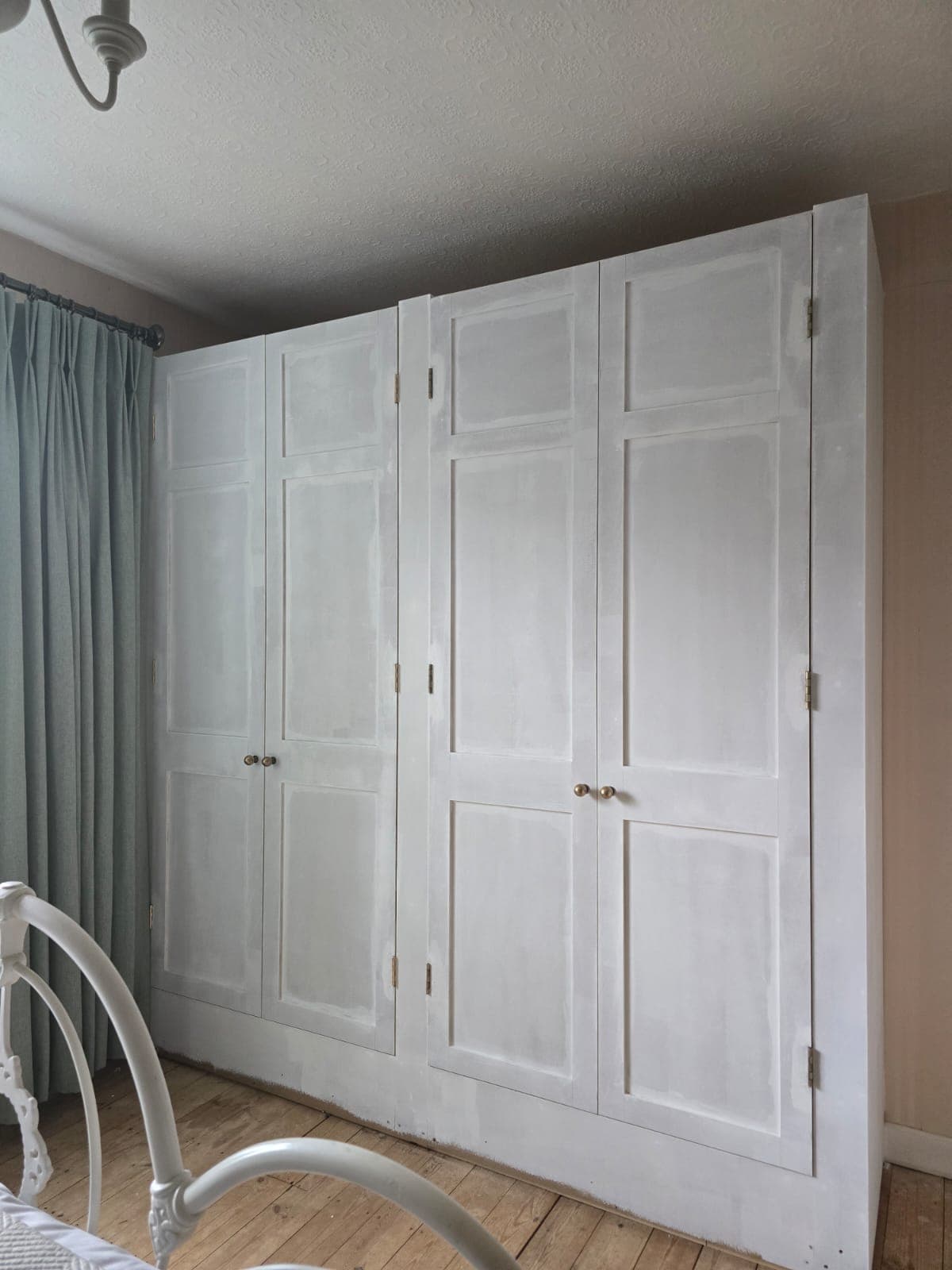Custom built-in storage unit installation